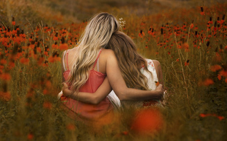 поле, цветы, девушки, portrait in orange